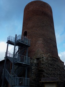 wieża zamkowa w Rothenklempenow